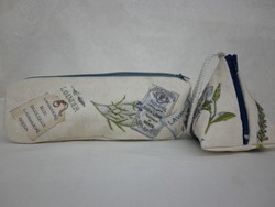 Cards and purse